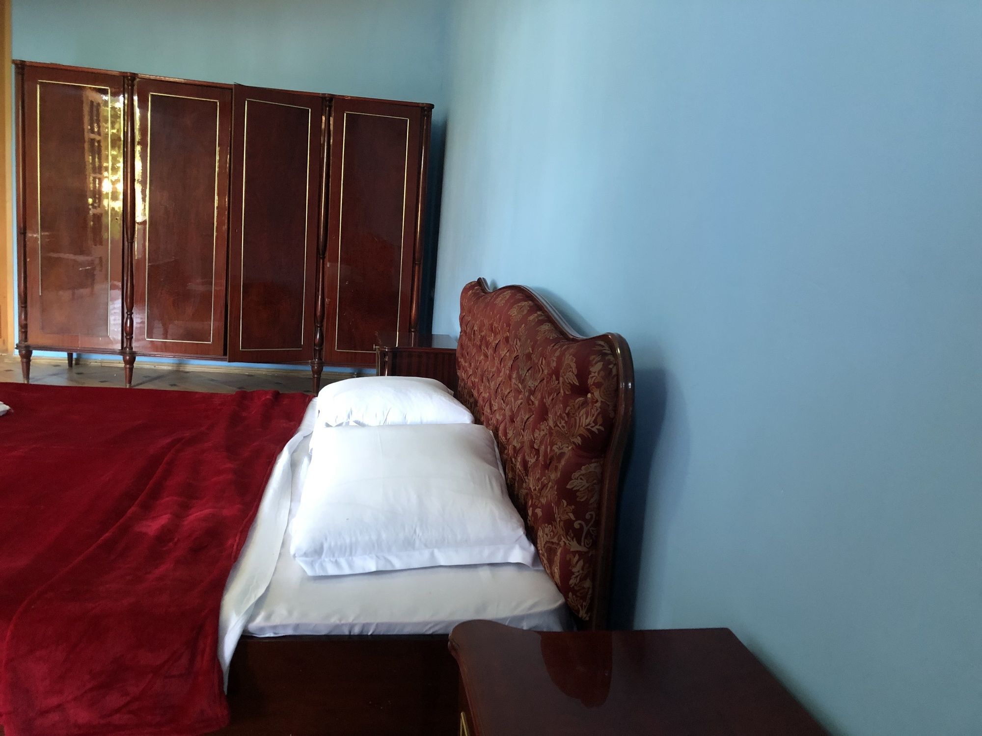 Lucky Family Hotel Tbilissi Extérieur photo